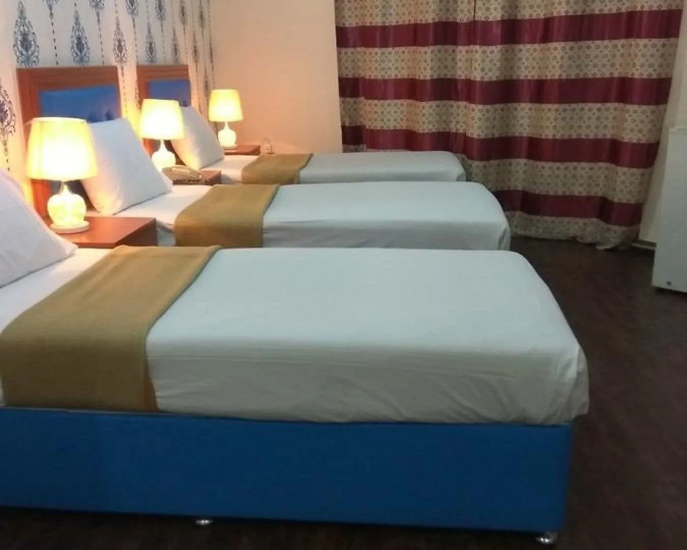 New Avon Hotel Dubai